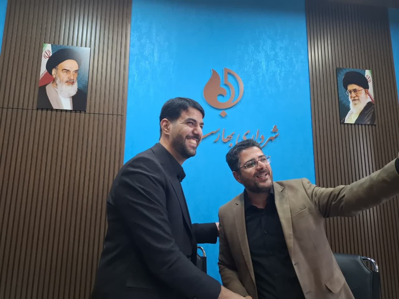 گزارش نخستین نشست خبری مشترک شهرداری و شرکت عمران شهر بهارستان گزارش نخستین نشست خبری مشترک شهرداری و شرکت عمران شهر بهارستان